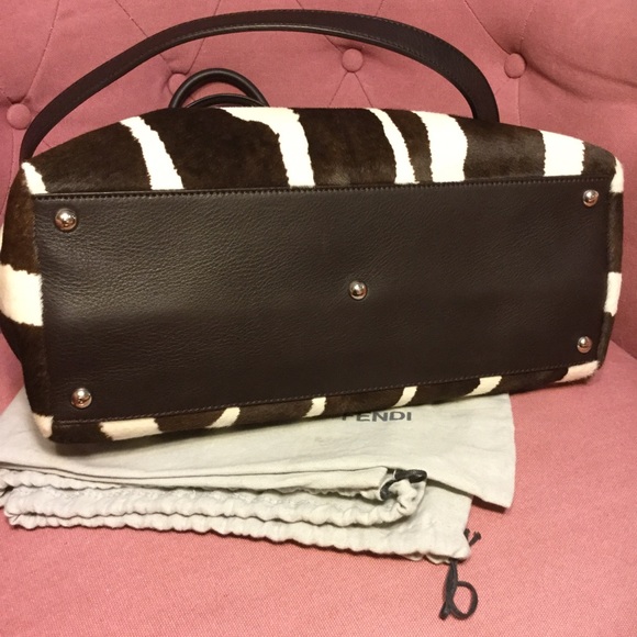 🌹FENDI 2jours medium zebra-print calf hair🌹 - Picture 9 of 14
